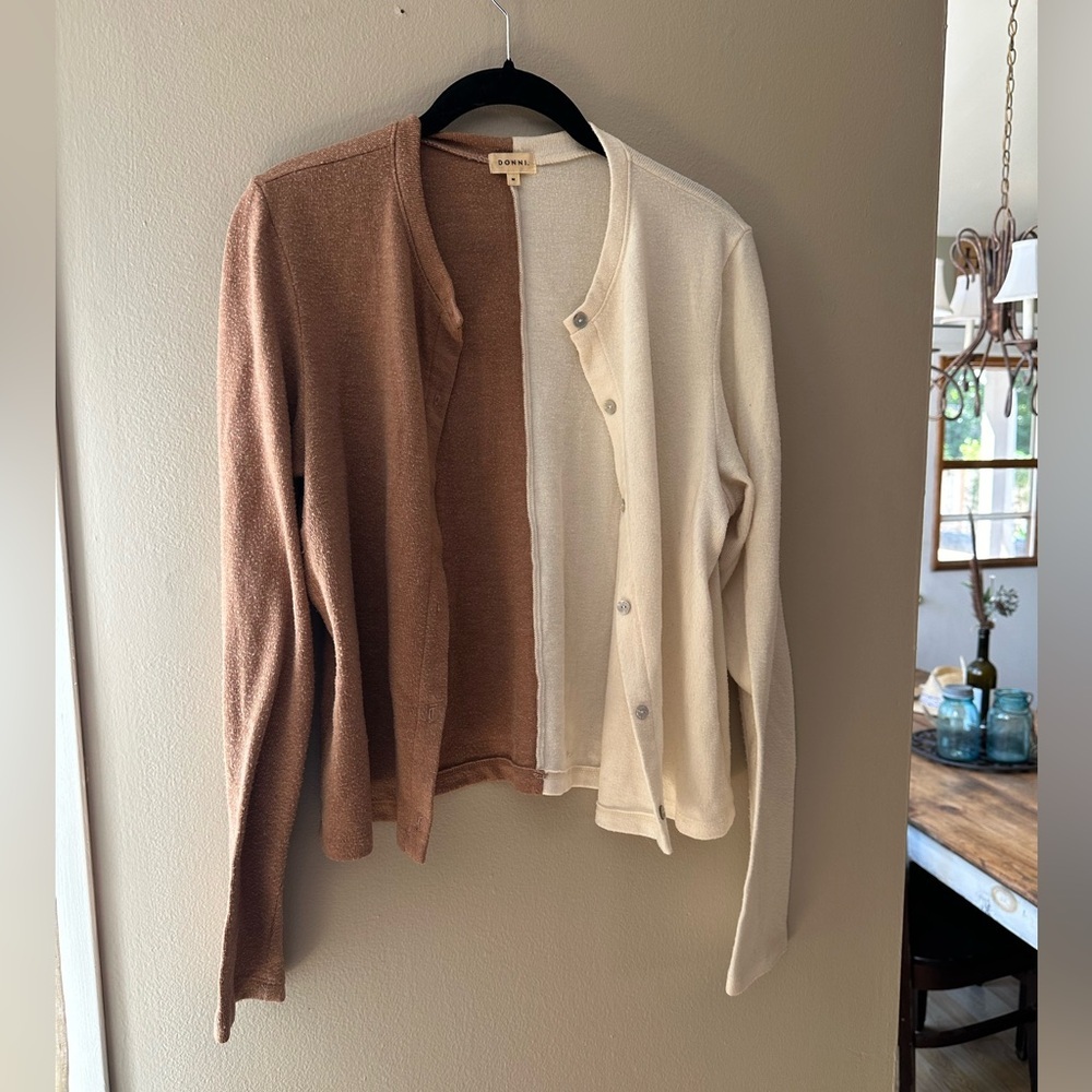 DONNI. Two-Tone Brown and Cream Cardigan